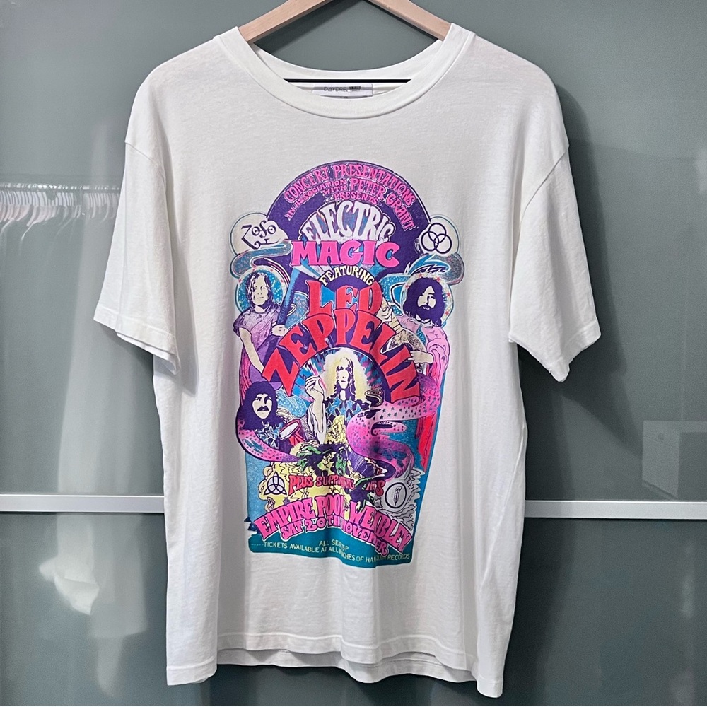 DAYDREAMER LED Zeppelin Graphic T-Shirt